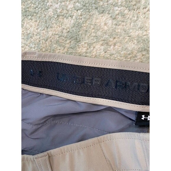 Under Armour Golf Pants Mens 34x30 Khaki Performance Stretch Lightweight UA - Picture 3 of 8
